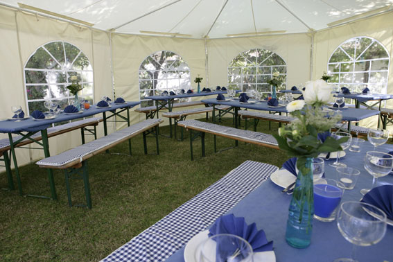 cap_partyzelt_dekoriert